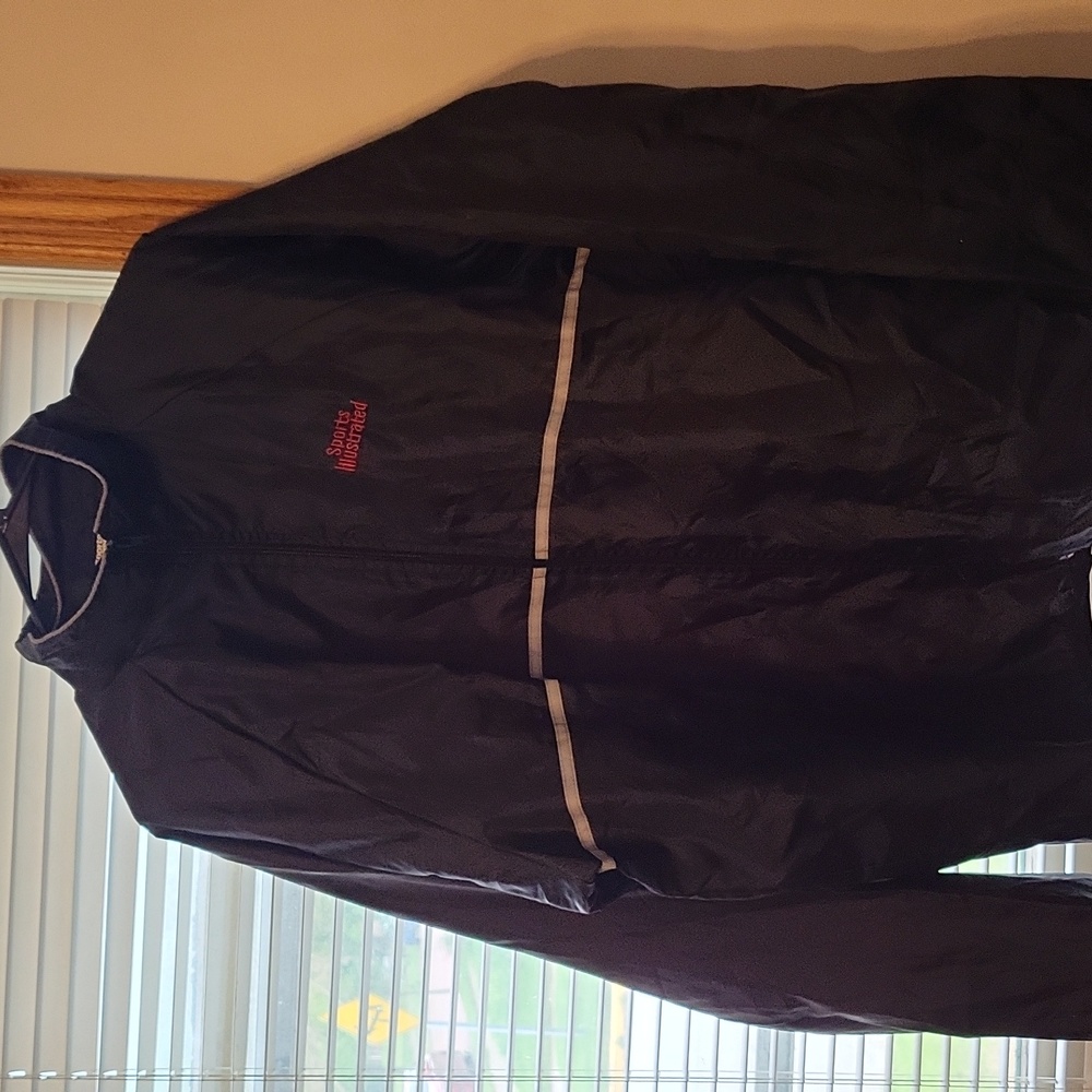 Sports Illustrated windbreaker XL